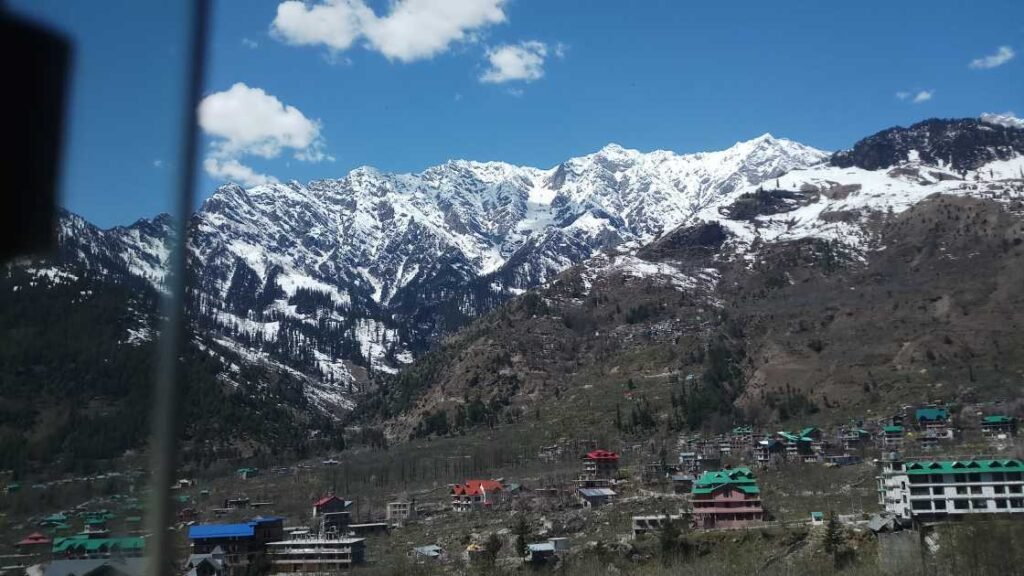 How To Plan a Solo Trip to Manali