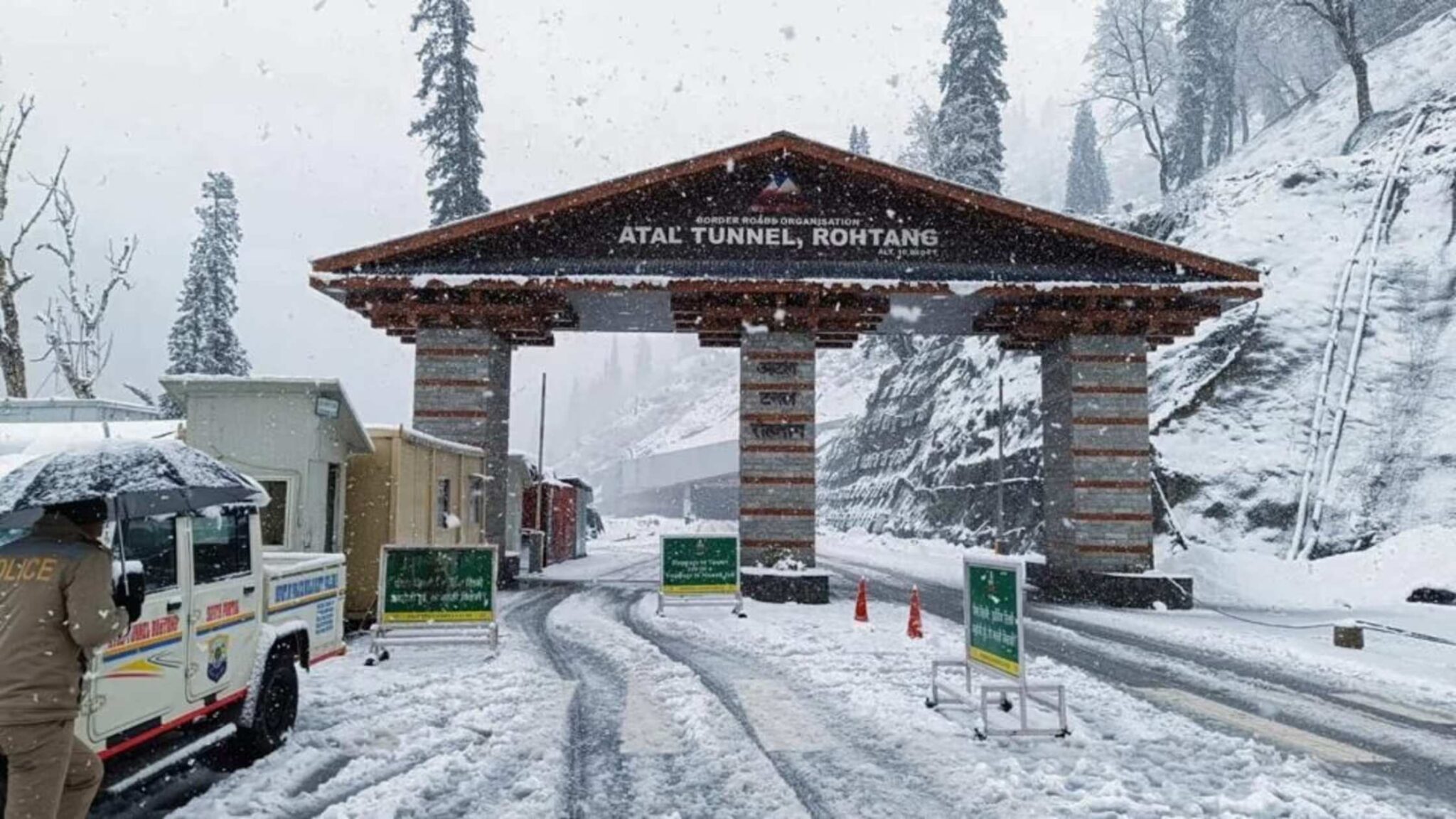 where-to-find-snow-in-manali-in-october-2025-live-updates-best-spots