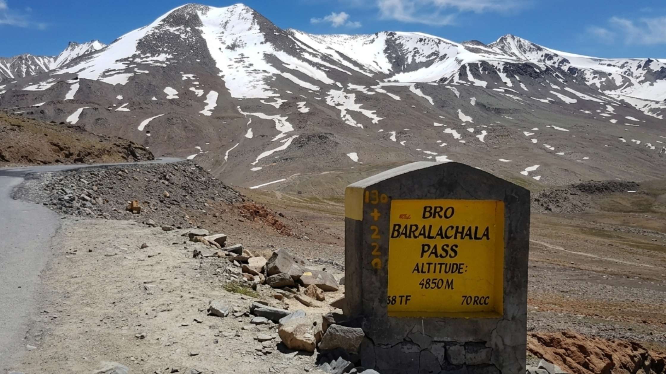 Baralacha Pass in August 2026_ Weather, Road Status, Snow and Travel Tips